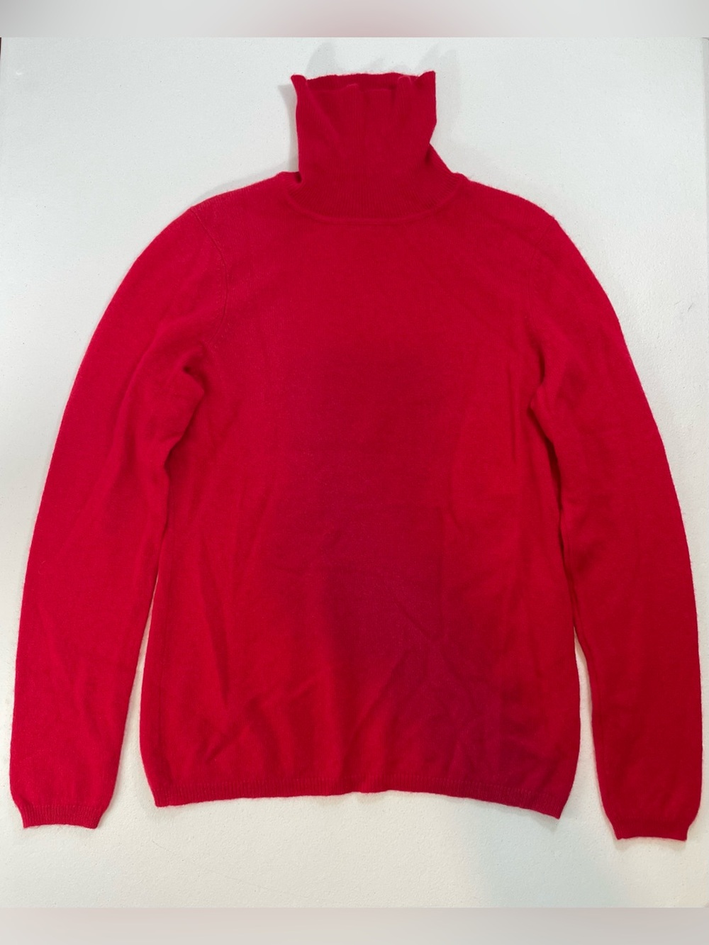 Charter Club Luxury Cashmere Sweater in Calypso Red Turtleneck - Size Medium